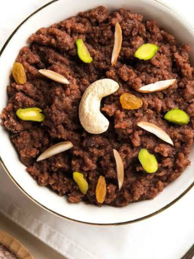 रागी के आते से 5 मिनिट में टेस्टी और हेल्दी हलवा ऐसे बनाए