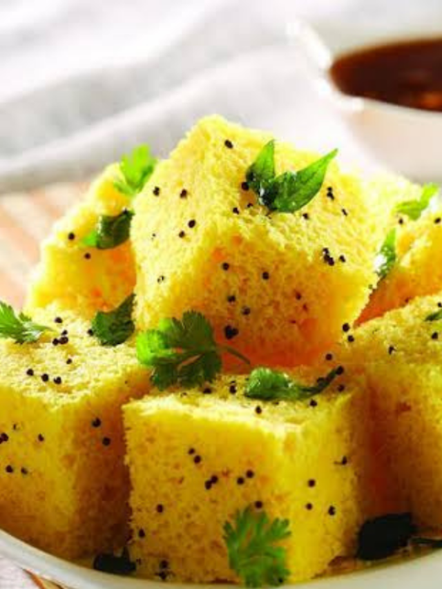 बेसन के पकौड़े खाकर हो गए है बोर तो बेसन के ये 9 क्रिस्पी स्नैक्स जरूर ट्राई करें