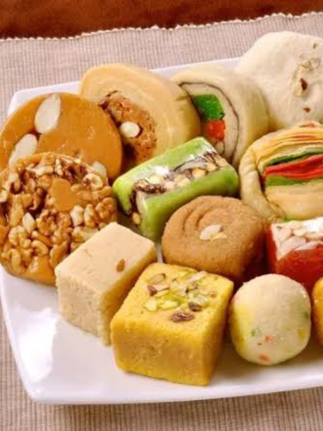 वर्ल्ड फेमस ये 6 मिठाइयां सिर्फ दूध से बनती हैं