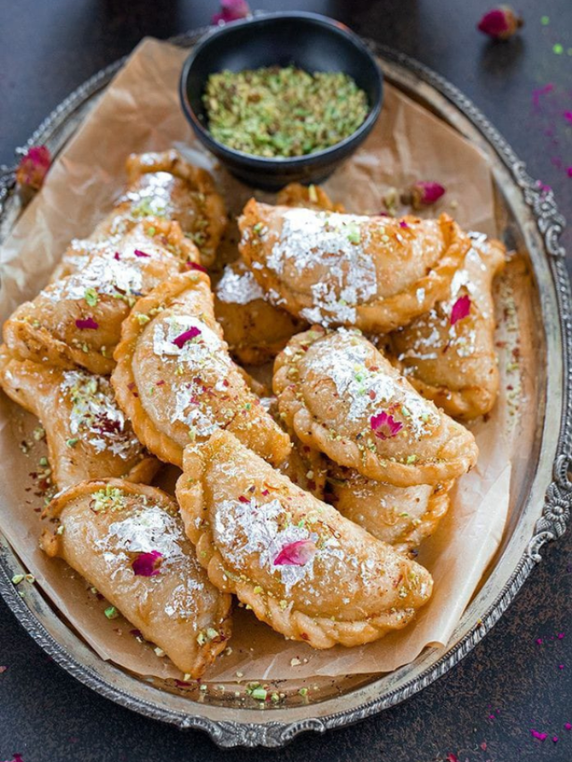 भारत में सबसे पहले किस राज्य में बनी थी गुजिया