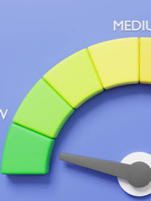 क्या लोअर क्रेडिट स्कोर पर भी मिल सकता पर्सनल लोन, समझें परेशानियां
