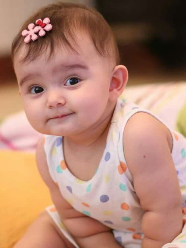 अप्रैल में जन्मे क्यूट हिंदू Baby के लिए ये नाम है सबसे बेस्ट